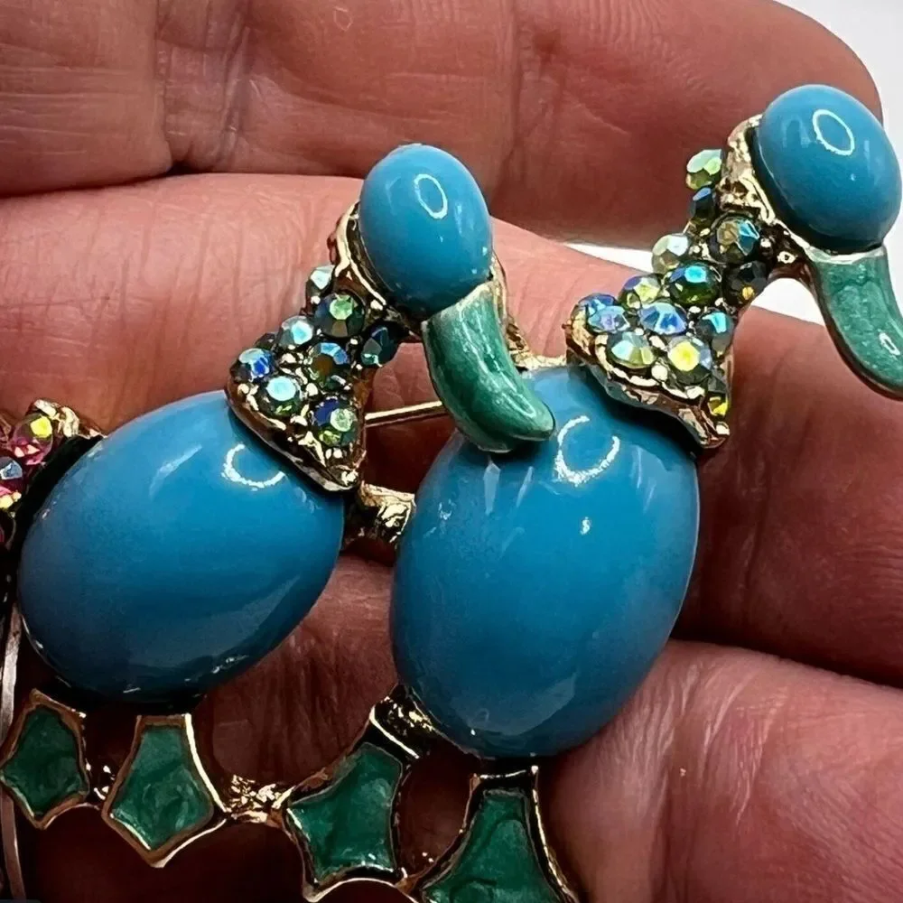 🩵 NEW Sweet couple of ducks brooch with Enamel & rhinestones 🩵